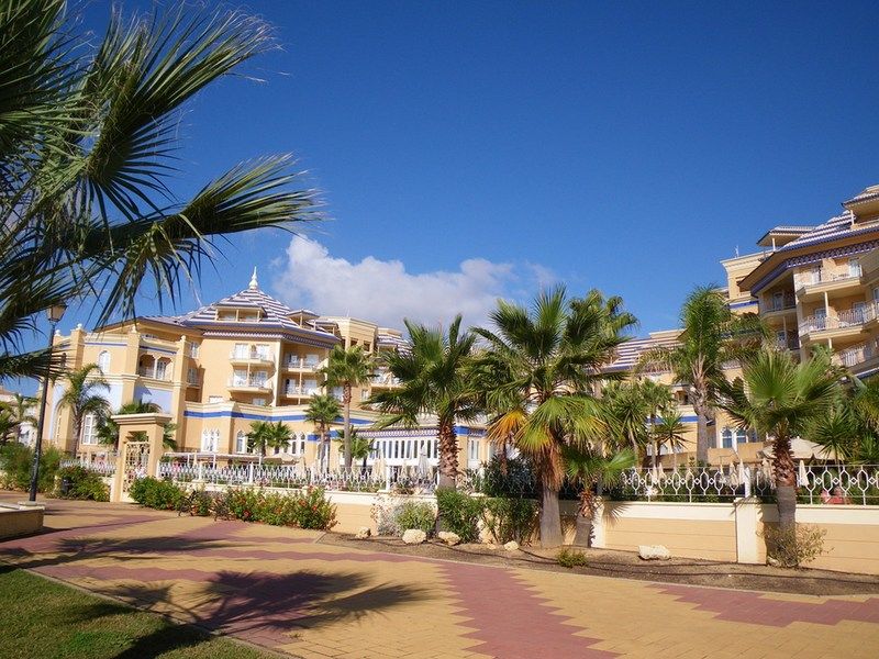 Leo Jardines De Isla Canela Bagian luar foto